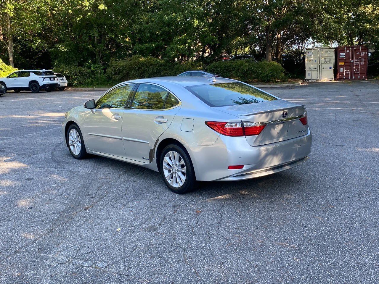 Used 2014 Lexus ES 300h w/ Luxury Package w/Bamboo Trim FWD image 7