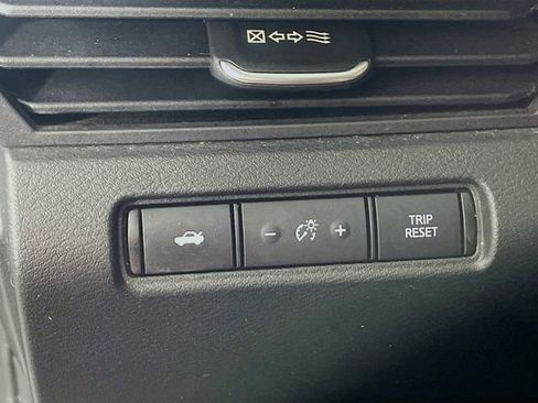 Used 2022 Nissan Altima 2.5 SV image 11