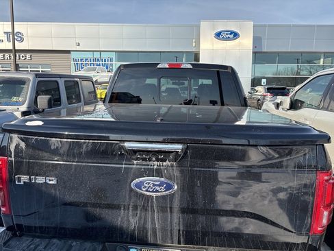 Used 2017 Ford F150 Lariat image 5