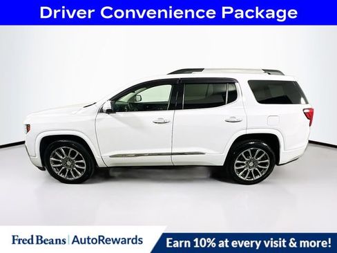 Used 2023 GMC Acadia Denali w/ Denali Ultimate Package AWD/4WD image 5