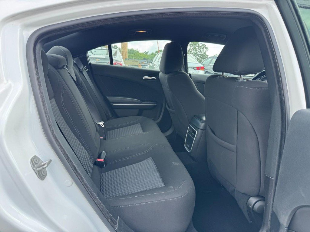 Used 2023 Dodge Charger SXT RWD image 10