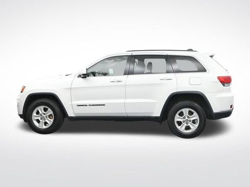 Used 2017 Jeep Grand Cherokee Laredo AWD/4WD image 9