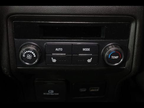 Certified 2023 GMC Acadia SLT w/ Elevation Edition FWD image 30