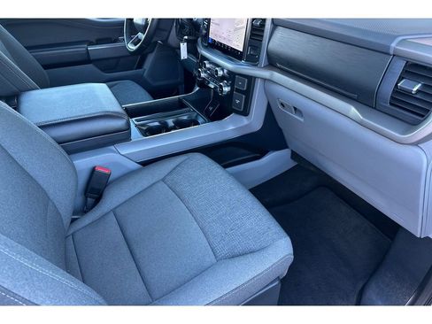 Used 2024 Ford F150 XLT w/ Mobile Office Package image 17