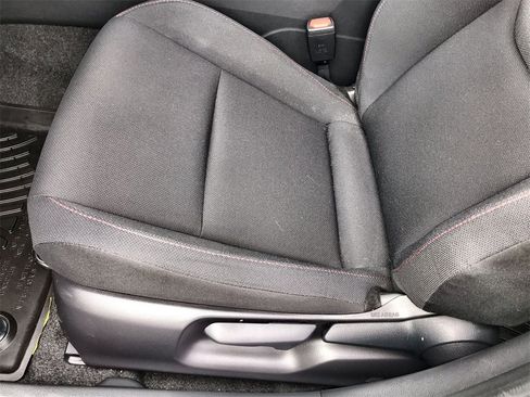 Used 2024 Toyota Prius Prime XSE Premium image 12