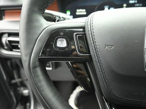 Certified 2024 Lincoln Aviator Reserve w/ Equipment Group 201A image 18