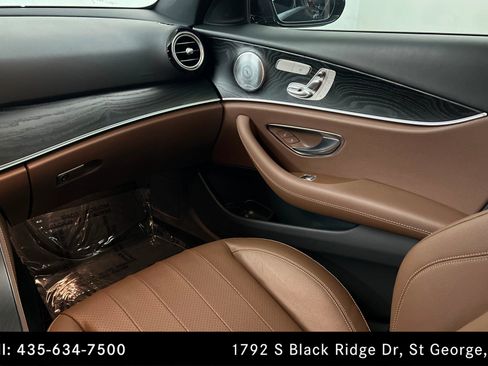 Used 2018 Mercedes-Benz E 300 4MATIC image 10