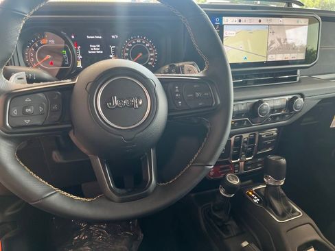 New 2025 Jeep Wrangler Unlimited Rubicon 392 image 10