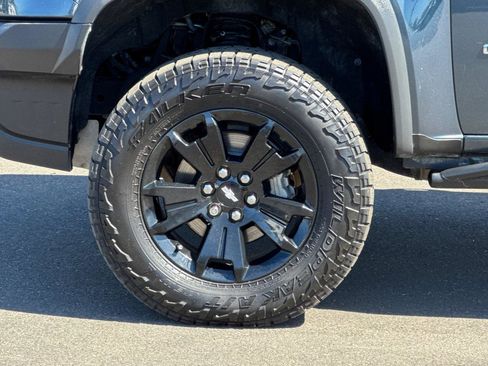 Used 2019 Chevrolet Colorado ZR2 w/ ZR2 Dusk Special Edition image 28