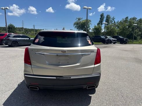 Used 2017 Cadillac XT5 FWD image 5