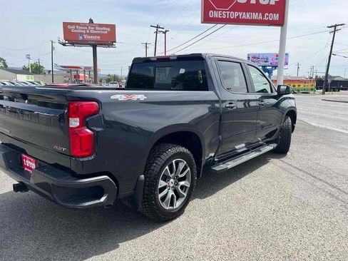 Used 2022 Chevrolet Silverado 1500 RST w/ Convenience Package II AWD/4WD image 6