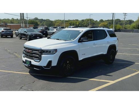 Used 2023 GMC Acadia AT4 w/ Technology Package image 4
