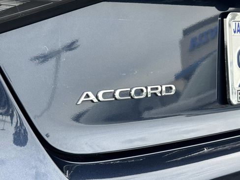 Used 2025 Honda Accord EX-L image 29