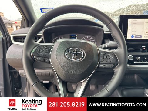 Used 2025 Toyota Corolla SE image 17