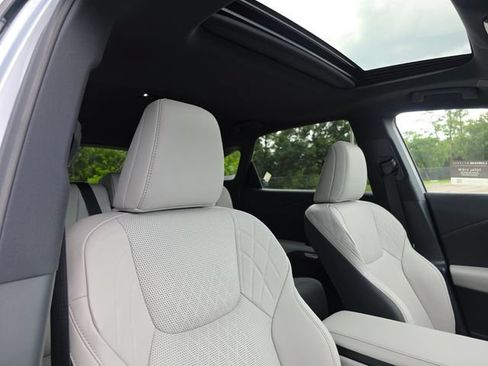 Used 2025 Lexus RX 350 Premium Plus w/ Accessory Package (Z1) FWD image 11
