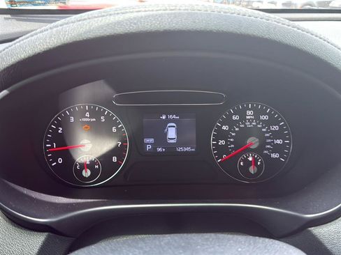 Used 2020 Kia Sorento S FWD image 3