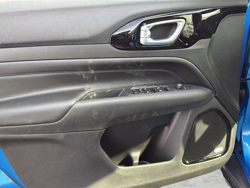 New 2026 Jeep Compass Limited image 23