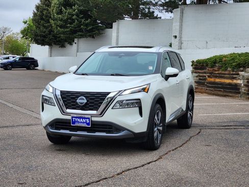 Used 2023 Nissan Rogue SL w/ SL Premium Package AWD/4WD image 3