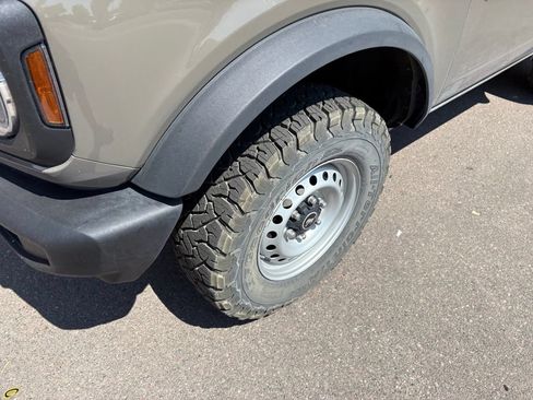 Certified 2025 Ford Bronco 2-Door AWD/4WD image 11