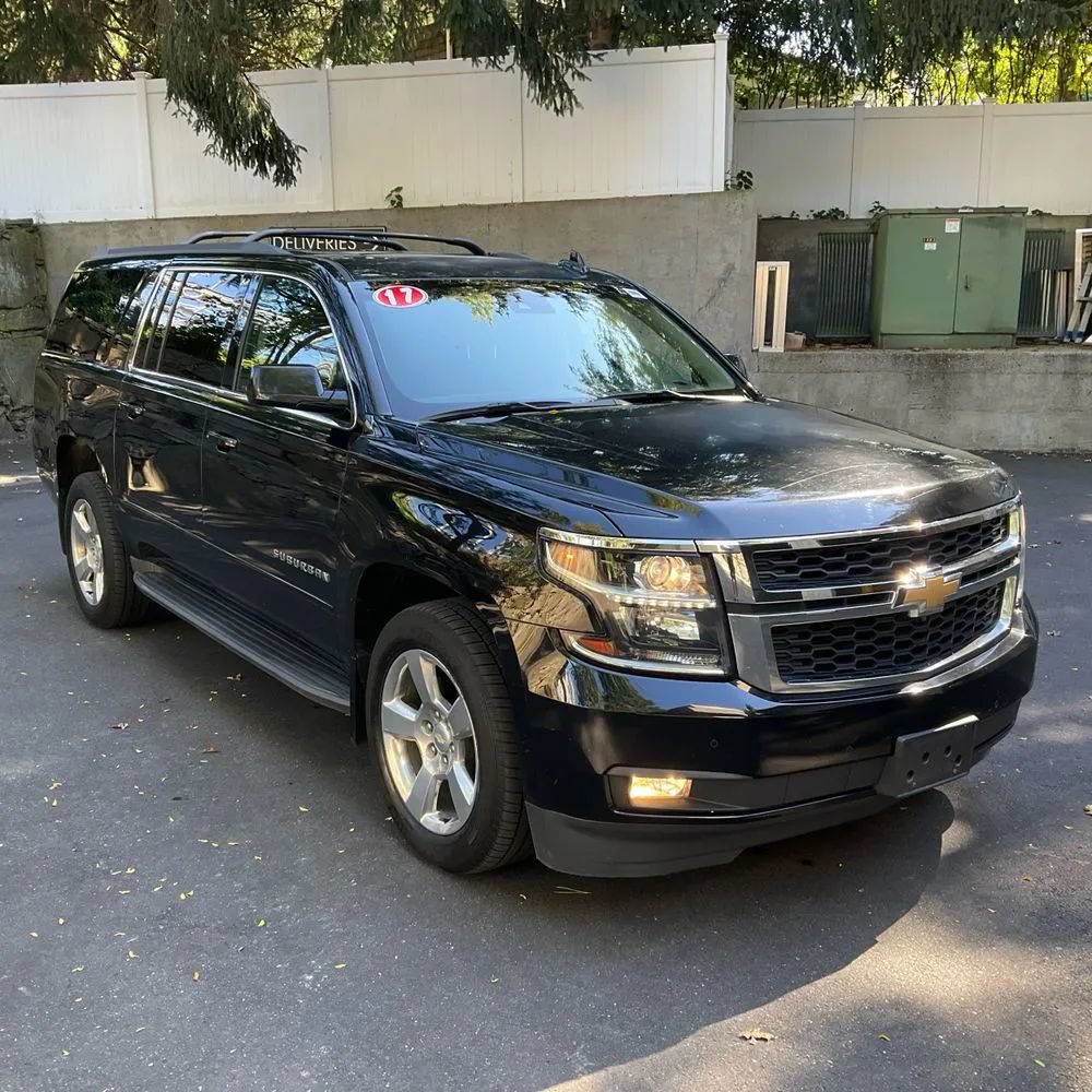 Used 2017 Chevrolet Suburban LT AWD/4WD image 3