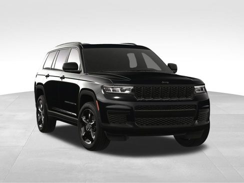 New 2025 Jeep Grand Cherokee L Altitude image 9