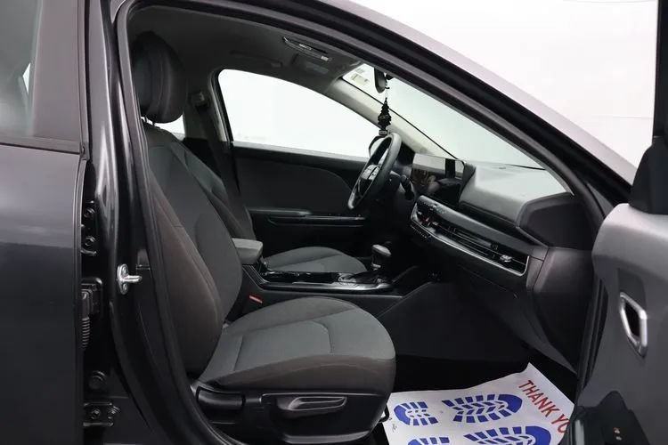 Used 2025 Kia K4 FWD image 16