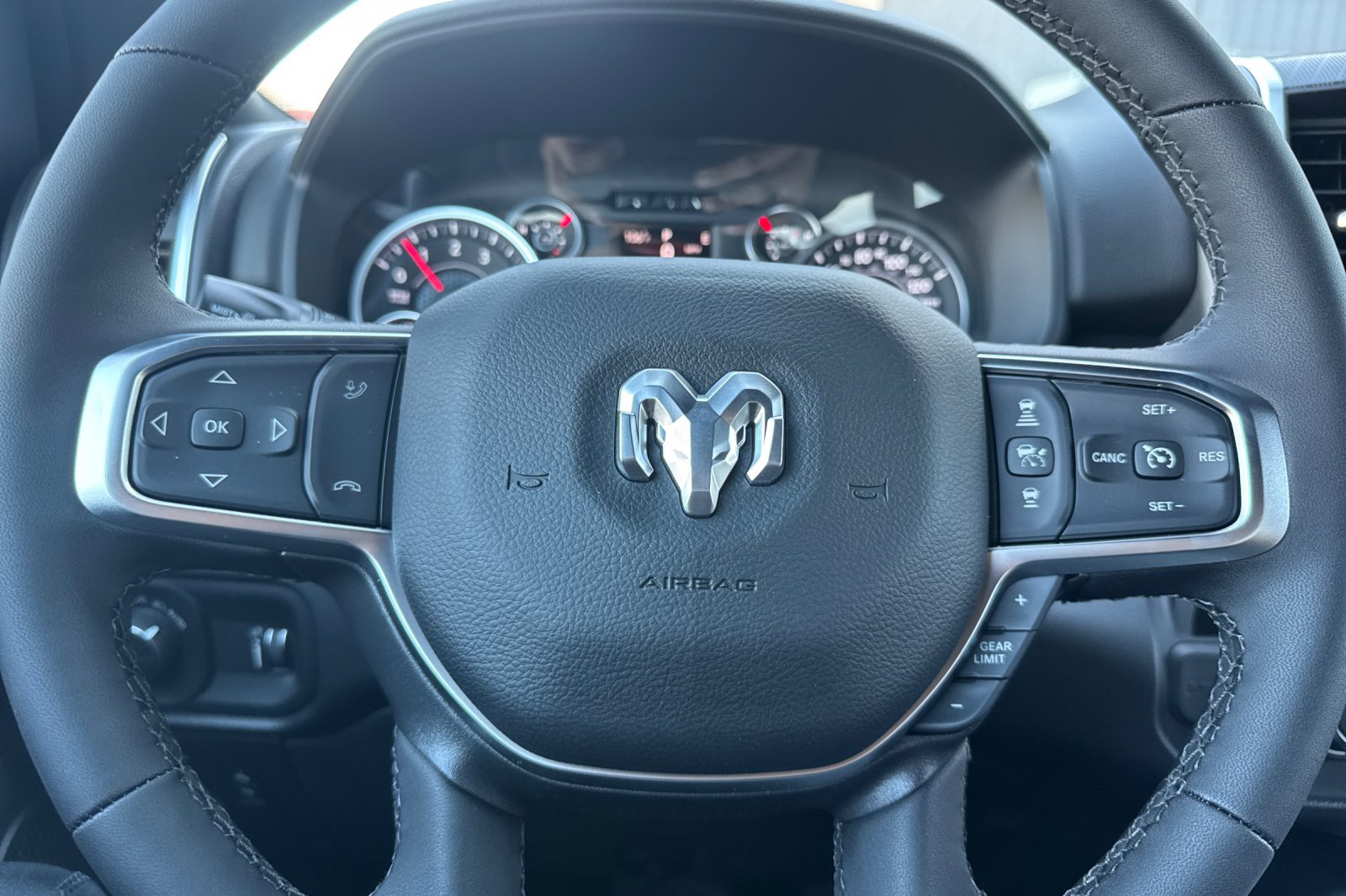 New 2027 RAM 1500 2WD Crew Cab image 21