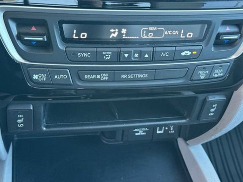 Used 2017 Honda Ridgeline RTL-E image 25