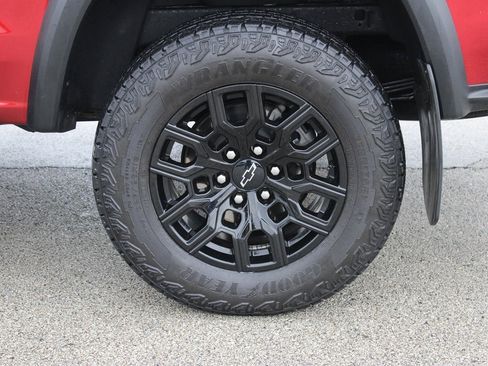 Used 2023 Chevrolet Colorado Trail Boss w/ Advanced Trailering Package image 25