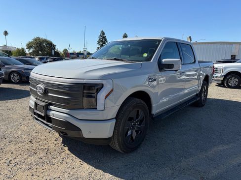 Used 2024 Ford F150 Lightning Lariat AWD/4WD image 1