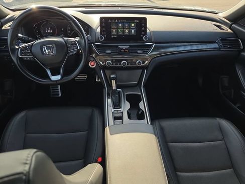 Used 2021 Honda Accord Sport image 10