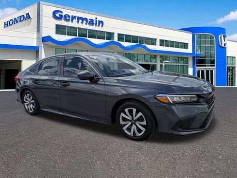 Used 2024 Honda Civic LX image 3