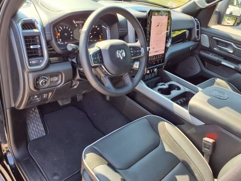 Used 2025 RAM 1500 Laramie w/ Advanced Safety Group II AWD/4WD image 16