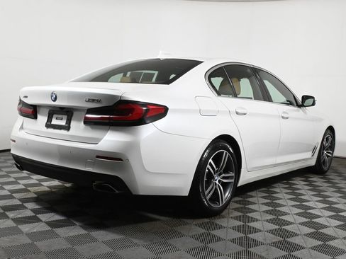 Certified 2022 BMW 530i xDrive w/ Convenience Package image 7