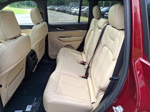 New 2025 Jeep Grand Cherokee Limited w/ Trailer Tow Package image 6