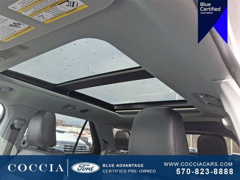 Certified 2022 Ford Explorer XLT w/ Equipment Group 202A image 15