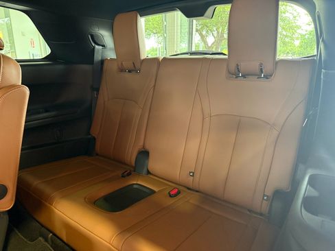 Used 2026 INFINITI QX60 Autograph w/ Dark Cargo Package AWD/4WD image 29