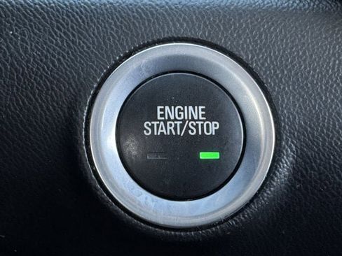 Used 2019 GMC Terrain SLT w/ Preferred Package image 22