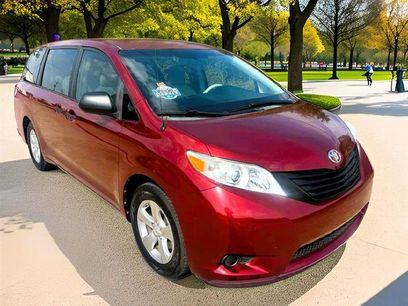 Used 2012 Toyota Sienna LE