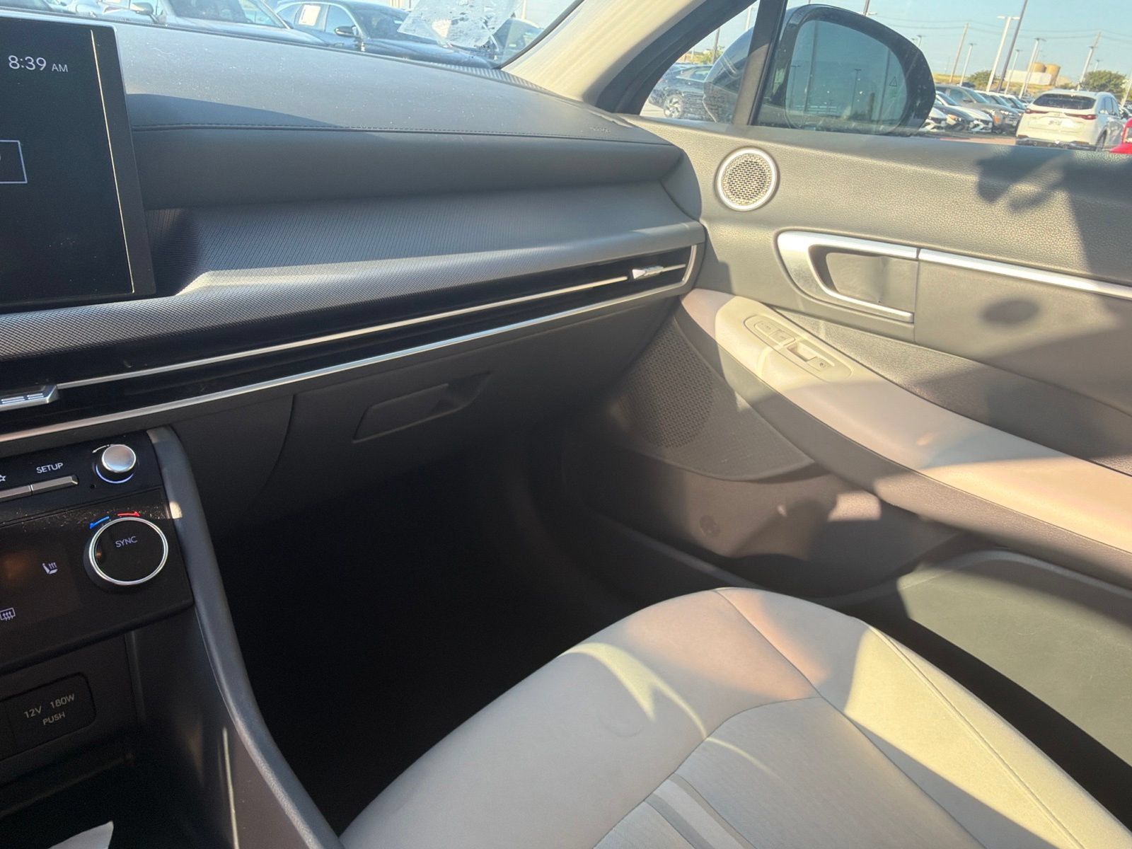 Used 2025 Hyundai Sonata SEL FWD image 16