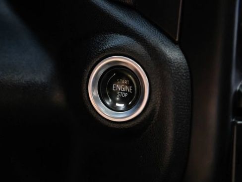 Used 2020 GMC Sierra 2500 AT4 w/ AT4 Premium Package AWD/4WD image 28