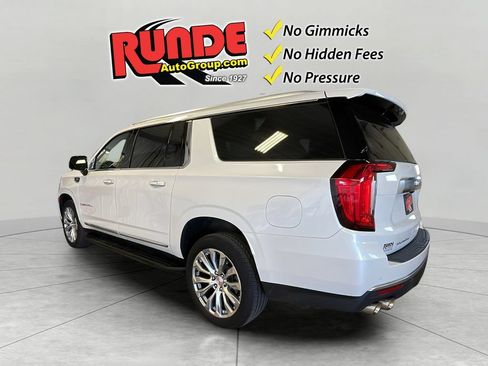 Used 2023 GMC Yukon XL Denali AWD/4WD image 4