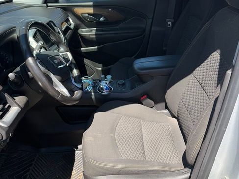 Used 2018 GMC Terrain SLE w/ Infotainment Package I AWD/4WD image 6