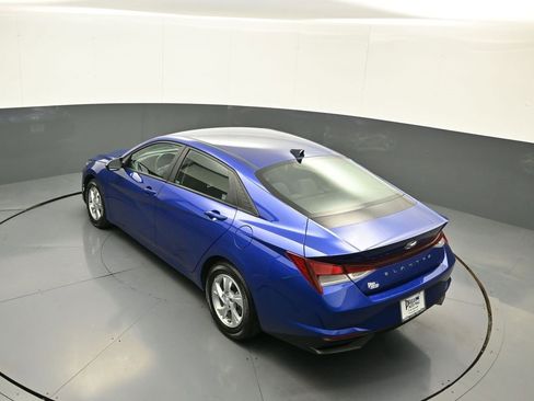 Certified 2023 Hyundai Elantra SE w/ Cargo Package image 39