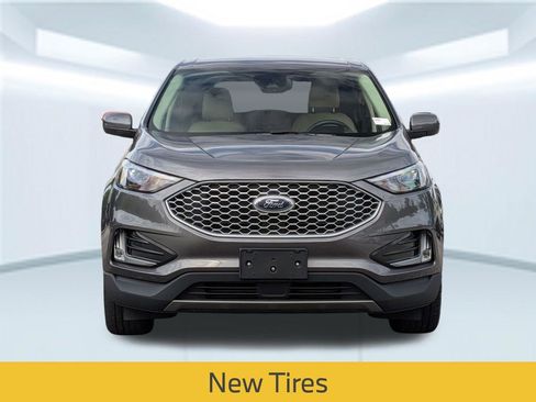 Used 2024 Ford Edge SEL w/ Convenience Package AWD/4WD image 12