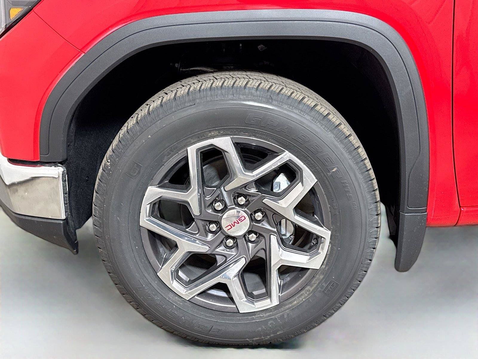 New 2026 GMC Sierra 1500 SLE w/ Preferred Package RWD image 19