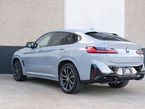 Used 2022 BMW X4 M40i image 14