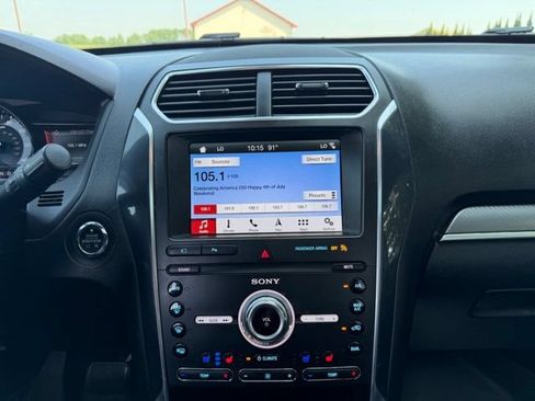Used 2019 Ford Explorer Sport w/ Equipment Group 401A AWD/4WD image 16