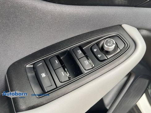 Used 2023 Subaru Outback Premium AWD/4WD image 11