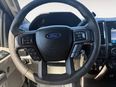 Used 2016 Ford F150 XLT w/ Equipment Group 302A Luxury AWD/4WD image 8